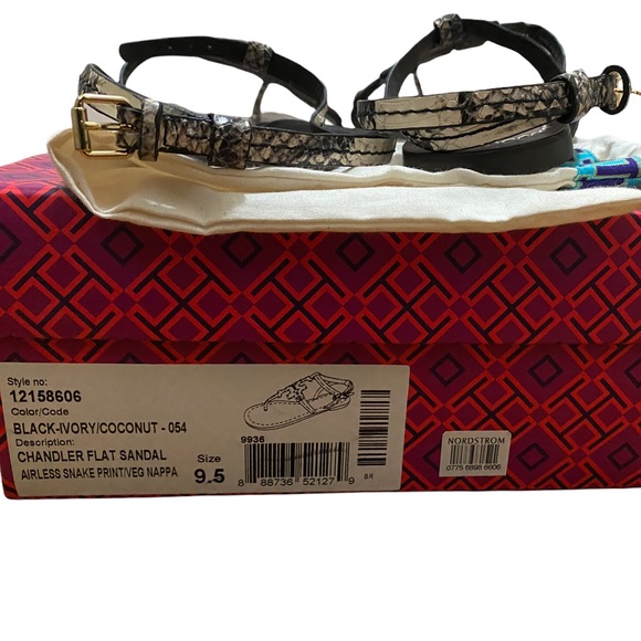New Tory Burch Snake Print Chandler Flat Sandal 9.5 Women’s - Picture 4 of 7